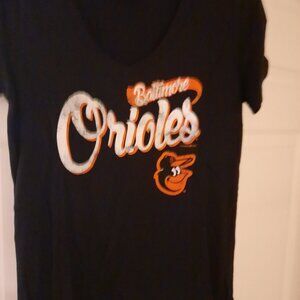 Ladies Baltimore Orioles Shirt Size Medium